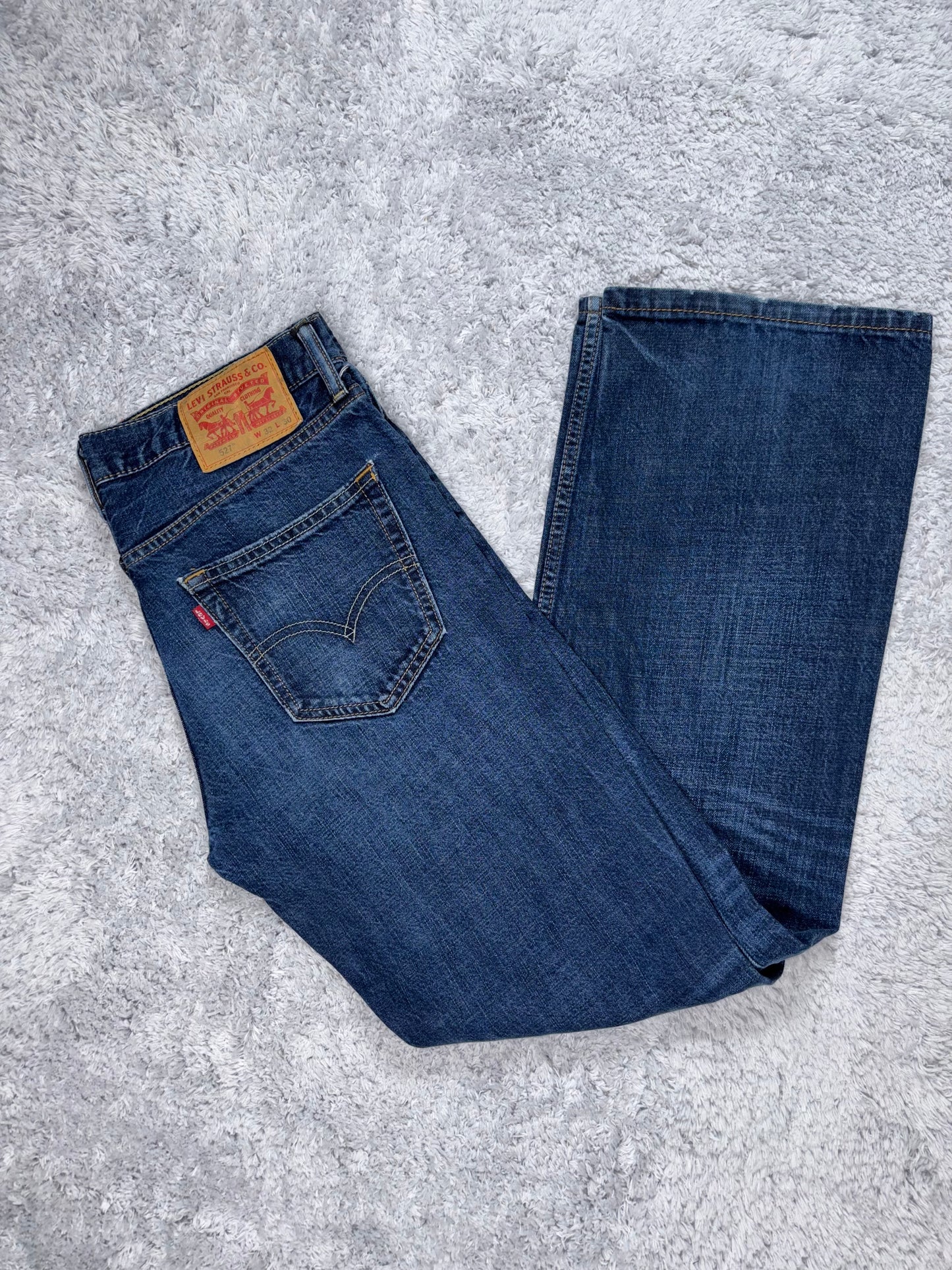 LEVI’S 527